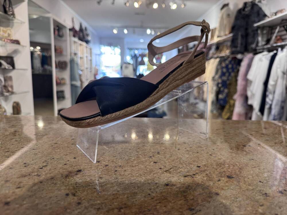 NEW ERIC MICHAEL women's birro twist sandal in black/tan